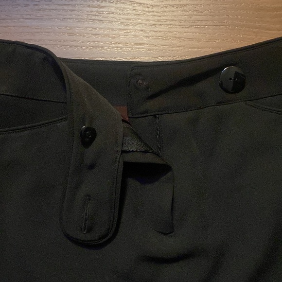 Taylor BMoss stretchy black skirt, size 6, excellent condition - Picture 7 of 9